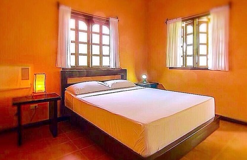 Yumbing Hotel | Puesta del Sol Beach Bungalows