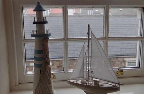Seahouses Cottage | Puffin Place, cosy Seahouses cottage, quiet location near harbour & village