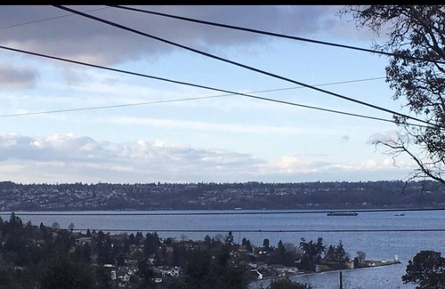Northeast Tacoma House | Puget Sound Beach House