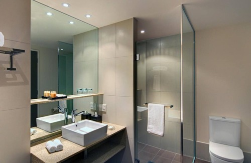 Adelaide Central Business District Hotel | Pullman Adelaide