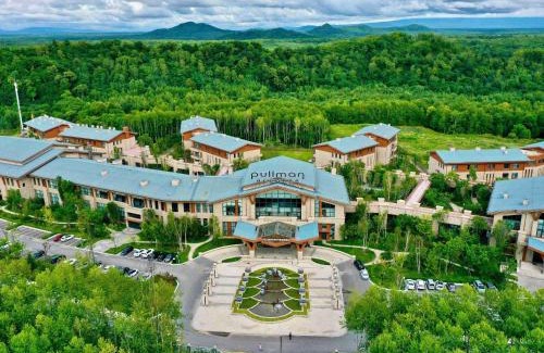 Changbai Mountain West Slope Hotel | Pullman Changbaishan Resort