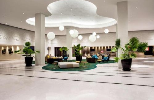 Miri Hotel | Pullman Miri Waterfront