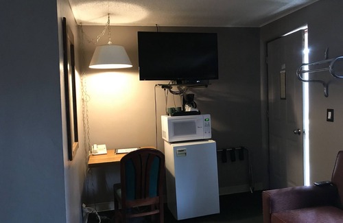 Rice Lake Hotel | Pullman Motel