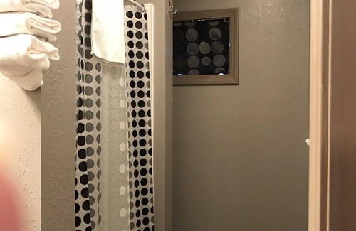 Rice Lake Hotel | Pullman Motel