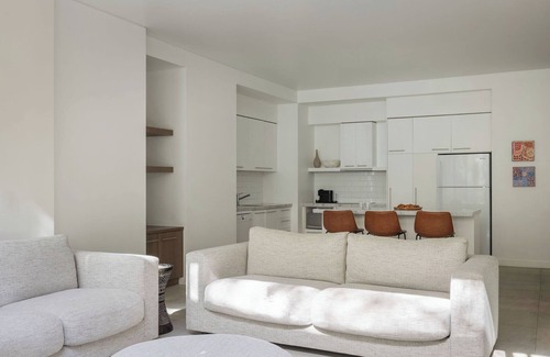 Palm Cove Hotel | Pullman Palm Cove Sea Temple Resort and Spa
