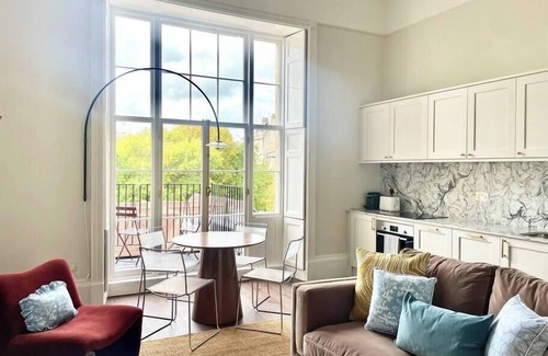 Bath Apartment | Pulteney Bridge Suites - Apartment 2