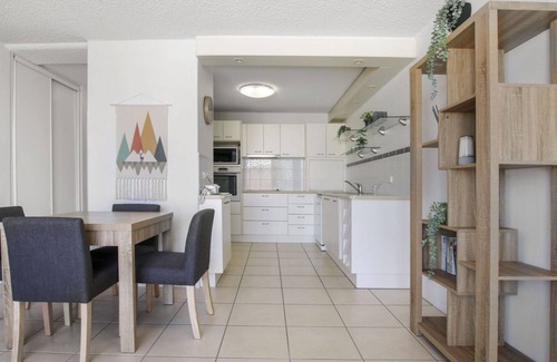 Caloundra Apartment | Pumicestone Lodge Unit 12, 26 Maloja Ave