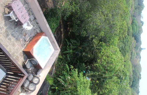 Umzumbe House | Pumula Retreat - Sunrise Room over the Indian Ocean