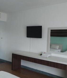 Megamendung Hotel | PUNCAK VILLAGE HOTEL & KAMPUNG MAIN ANAK