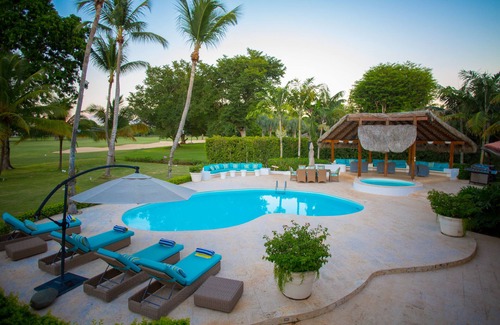 Punta Aguila Villa | Punta Aguila Spectacular 4 Bdr/6 Bath Free Golf Cart Chef and Waiter Included
