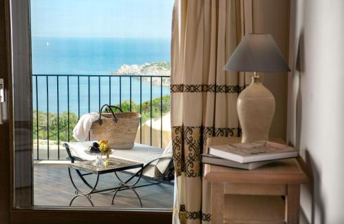 Santa Teresa di Gallura Apartment | Punta Falcone Resort