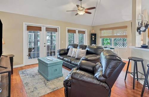 Punta Gorda House | Punta Gorda 3-Bedroom Canalfront Vacation Home with Dock