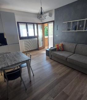 San Benedetto di Lugana Apartment | PuntaGro' Dreams
