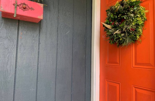 Royal Hawaiian Estates Cottage | Puolani Iki-Sweet lil cottage near National Park