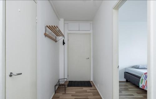 Itainen District Apartment | Puotilan Rose