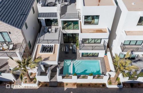 St. George House | Pura Sol at Desert Color (by Ember Stays)