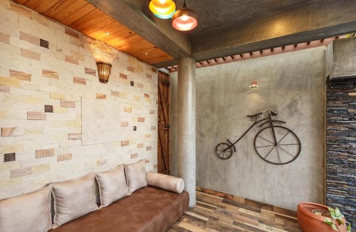 Doddaballapur House | Pura Vida - Boutique Pool HomeStay