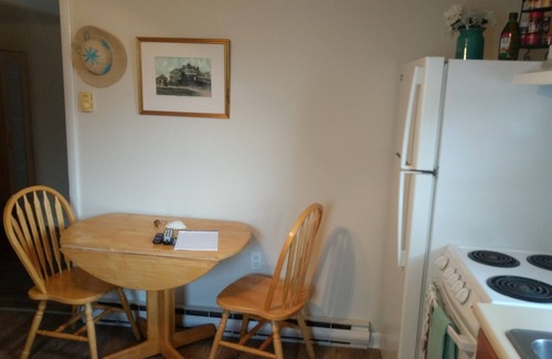 Matunuck Apartment | Pura Vida The Marilla Pet Friendly walk to beach