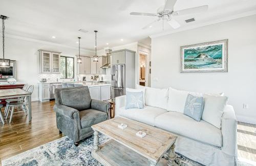 Bowens Addition House | Pure Aquamarine