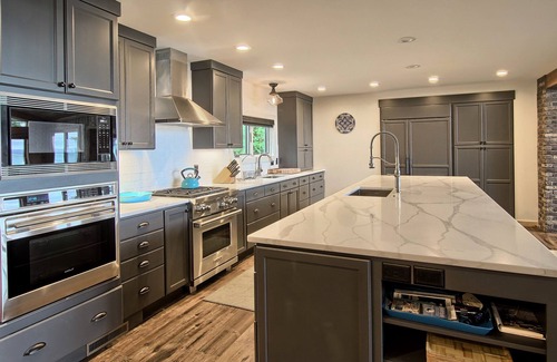 Leland House | Pure Lake Michigan Cottage Getaway Global Wellness at it's BESTn14 people