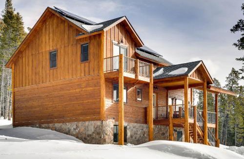 Fairplay House | PURE LUXURY with Hot Tub, Pool Table and Sauna plus Wet Bar - Chessetts Lodge