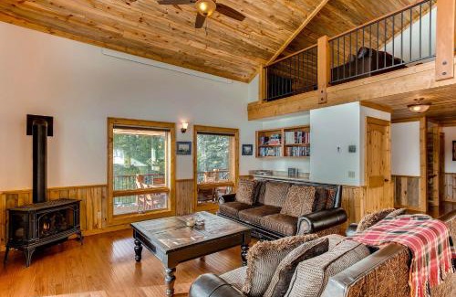 Fairplay House | PURE LUXURY with Hot Tub, Pool Table and Sauna plus Wet Bar - Chessetts Lodge