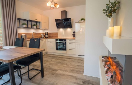 Wangerland Apartment | Pure North Sea flair: relaxation in the 'Lüttje Parl' vacation apartment in Hooksiel