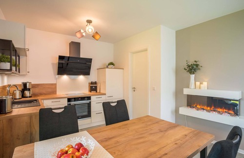 Wangerland Apartment | Pure North Sea flair: relaxation in the 'Lüttje Parl' vacation apartment in Hooksiel