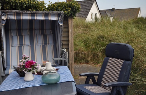 Norderney House | Pure relaxation at the lighthouse, own bungalow with terrace