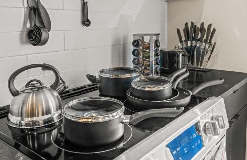 North Philadelphia East Apartment | Pure Relaxation-Luxury/Roof Top*