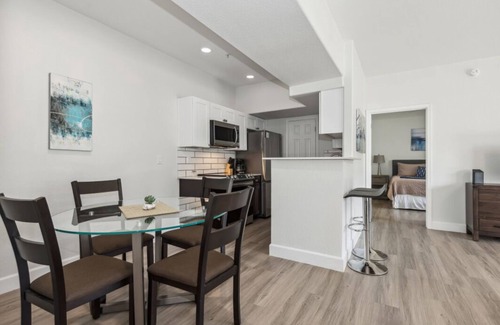 Arrowhead Ranch Apartment | Pure Suites Furnished Two Bed Glendale Pool Gym