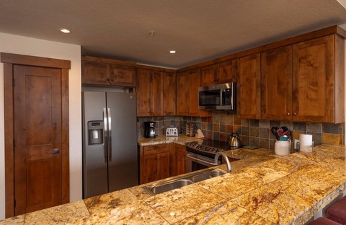 Purgatory House | Purgatory Lodge 102, a spacious 3-bedroom retreat inside Purgatory Resort.