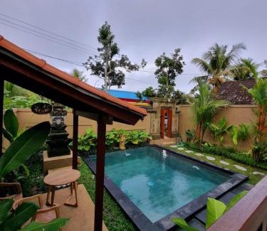 Melayang Villa | Puri Ari