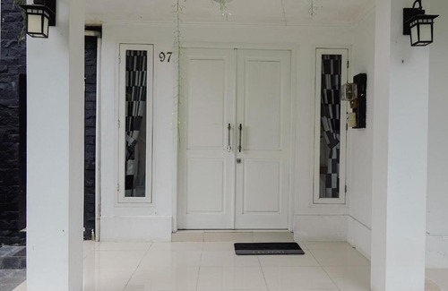 Cijayanti House | Puri Panina