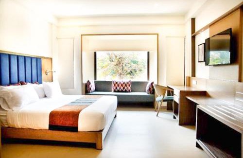 Narasapura Hotel | Purple Cloud Hotel