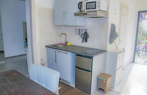 Roman Quarter Apartment | "Purple" Entire Apartment in Turin