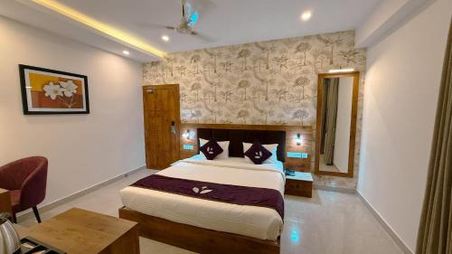 Bhubaneshwar Hotel | Purple Leaf
