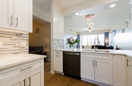 Naples Condo | Purple Orchid -Luxury Fully Renovated Modern 1st floor 3bdr Resort Villa.