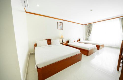 Sampov Meas Hotel | Pursat Riverside Hotel & Spa