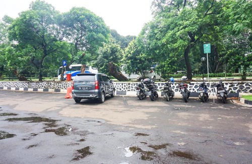 South Tangerang Hotel | Puspiptek Residence Syariah Mitra RedDoorz