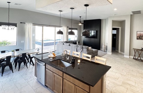 Mesquite House | Putt. Splash. Chill. Repeat. Your Private Vacay Retreat!