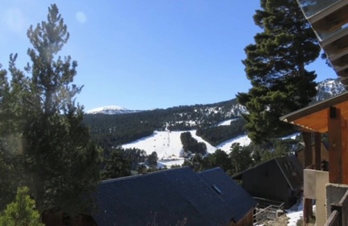 Puyvalador Ski Chalet | Puyvalador chalet with view