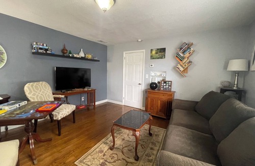 Cedar Hills House | Puzzle palace - Pet friendly house sleeps 7