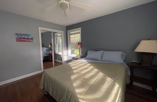 Cedar Hills House | Puzzle palace - Pet friendly house sleeps 7