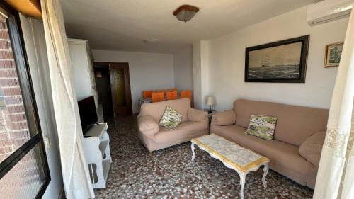 Villajoyosa Apartment | PV20B, Amplio apartamento centrico, 50 mt de la playa y vistas al mar