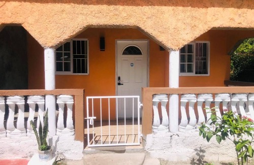 Port Antonio Villa | PV9/ Pine Villa is located in PortAntonio, -5 minutes from the town center .!