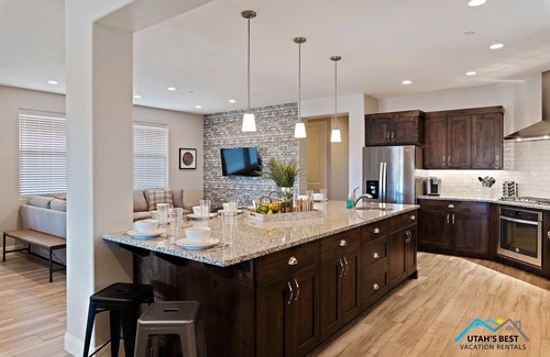 Santa Clara House | PVZ 98| Huge Holiday Home **CYBER MONDAY SALE** Message us for huge discount!