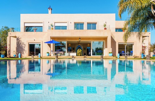 El Aggada Villa | Pyar Palace, a jewel case of luxury and serenity
