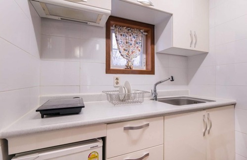 Bongpyeong House | Pyeongchang Mayfair Narsha Pension
