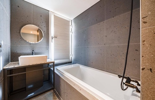 Pyeongtaek Hotel | Pyeongtaek Brown Dot